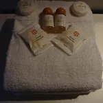 Oda ve Kahvaltı La Buccetta 4*